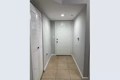 221 SW Palm Drive #305, Port Saint Lucie, FL 34986 - Photo 4