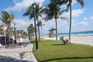 743 SE 1st Way, Deerfield Beach, FL 33441 - Photo 24