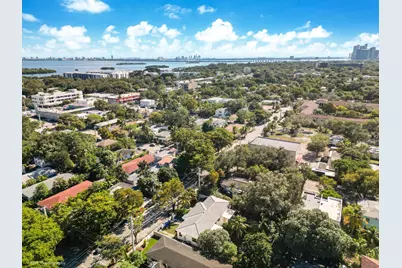 6820 NE 5th Avenue, Miami, FL 33138 - Photo 38