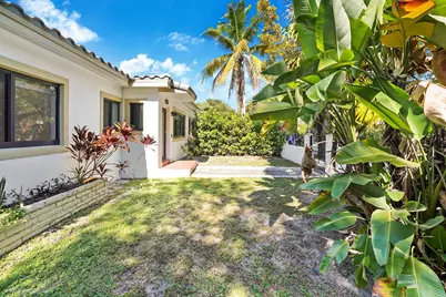 6820 NE 5th Avenue, Miami, FL 33138 - Photo 1