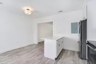 6820 NE 5th Ave, Miami, FL 33138 - Photo 6