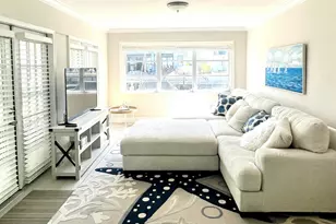 740 NE 69th St, Boca Raton, FL 33487 - Photo 10