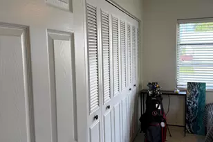 6808 NW 70th St, Tamarac, FL 33321 - Photo 8