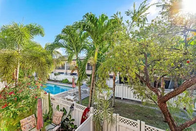 236 SE 10th Avenue, Pompano Beach, FL 33060 - Photo 20