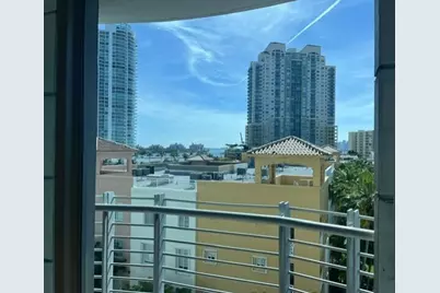 110 Washington Avenue #1717, Miami Beach, FL 33139 - Photo 4