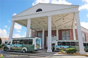 18 Oakridge B, Deerfield Beach, FL 33442 - Photo 10