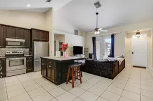 533 NW Avon Ave, Port Saint Lucie, FL 34983 - Photo 22