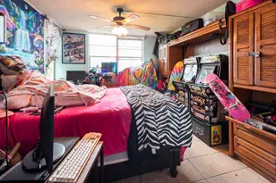 9450 Poinciana Pl, Davie, FL 33324 - Photo 12