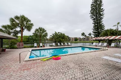 9450 Poinciana Place #301, Davie, FL 33324 - Photo 22