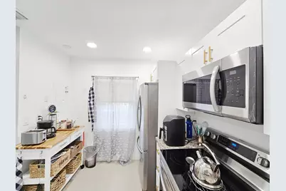 7807 Golf Cir Circle #305, Margate, FL 33063 - Photo 2