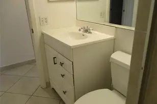 9233 SW 8th St, Boca Raton, FL 33428 - Photo 16