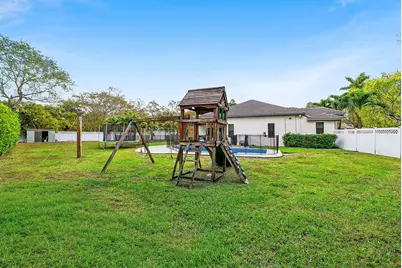 4447 NW 82nd Avenue, Coral Springs, FL 33065 - Photo 44