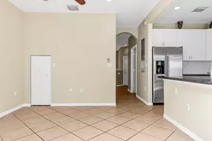 228 Lake Monterey Cir, Boynton Beach, FL 33426 - Photo 22