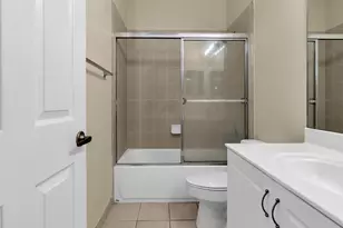 228 Lake Monterey Cir, Boynton Beach, FL 33426 - Photo 44