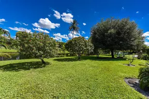 1935 Primrose Ln, Wellington, FL 33414 - Photo 32