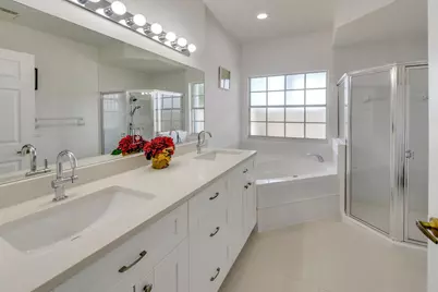 1935 Primrose Lane, Wellington, FL 33414 - Photo 22