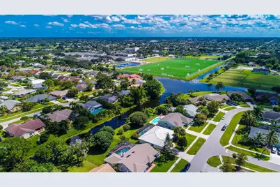 1935 Primrose Lane, Wellington, FL 33414 - Photo 36