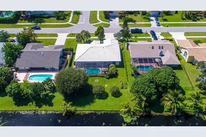 1935 Primrose Lane, Wellington, FL 33414 - Photo 38