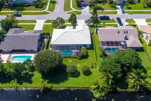 1935 Primrose Ln, Wellington, FL 33414 - Photo 38