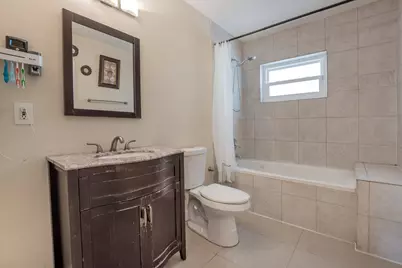 6824 SW 5th Street, Pembroke Pines, FL 33023 - Photo 24
