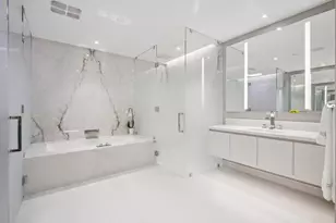 2241 SE 17th St, Fort Lauderdale, FL 33316 - Photo 10