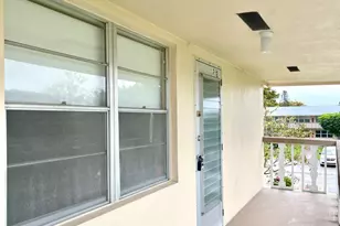 232 Canterbury J, West Palm Beach, FL 33417 - Photo 2