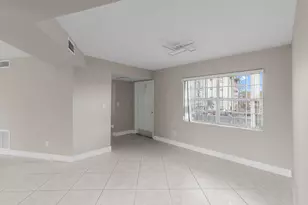 4141 NW 44th Ave, Lauderdale Lakes, FL 33319 - Photo 16