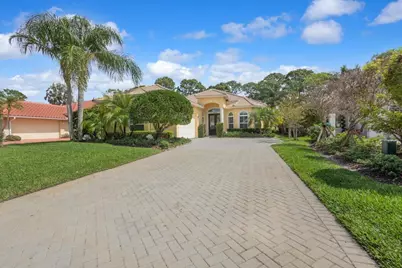 8332 Belfry Place, Port Saint Lucie, FL 34986 - Photo 4