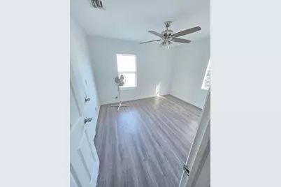 700 57th Street, West Palm Beach, FL 33407 - Photo 10