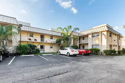 10693 N Military Trail #14, Palm Beach Gardens, FL 33410 - Photo 16