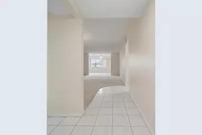 9861 Sunrise Lakes Boulevard #101, Sunrise, FL 33322 - Photo 4