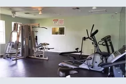 1881 NW 96th Terrace #7f, Pembroke Pines, FL 33024 - Photo 20