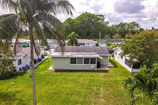 4631 NW 45th Ct, Tamarac, FL 33319 - Photo 32