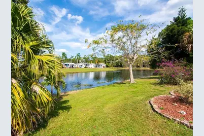 43 W Caribbean, Port Saint Lucie, FL 34952 - Photo 8