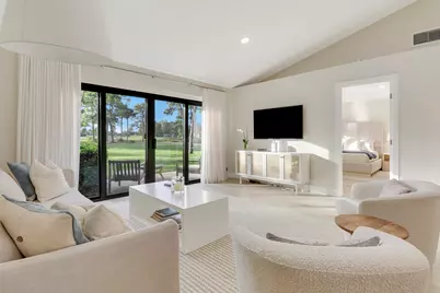 523 Club Drive, Palm Beach Gardens, FL 33418 - Photo 16