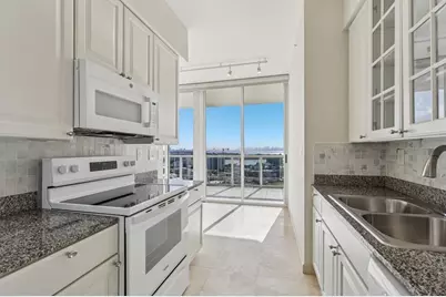 7330 Ocean Terrace #Lph-c, Miami Beach, FL 33141 - Photo 16