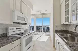 7330 Ocean Terrace, Miami Beach, FL 33141 - Photo 16