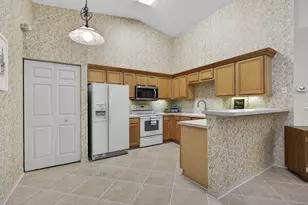 9386 Bridgeport Dr, West Palm Beach, FL 33411 - Photo 6