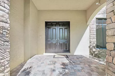 10513 Versailles Boulevard, Wellington, FL 33449 - Photo 6