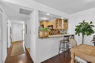 1533 Fairway Road, Pembroke Pines, FL 33026 - Photo 8