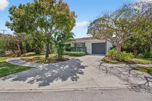 2101 Collier Ave, Lake Worth Beach, FL 33461 - Photo 2