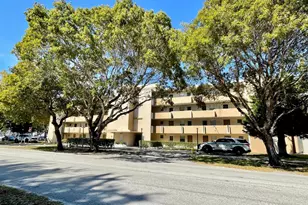 1401 NE 191st St, Miami, FL 33179 - Photo 20