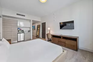 777 N Ocean Dr, Hollywood, FL 33019 - Photo 6