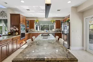 5521 SW 109th Ave, Davie, FL 33328 - Photo 10