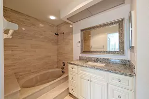 7535 La Paz Blvd, Boca Raton, FL 33433 - Photo 10