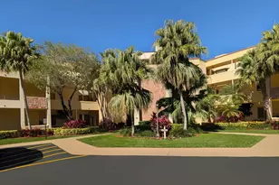 7535 La Paz Blvd, Boca Raton, FL 33433 - Photo 2