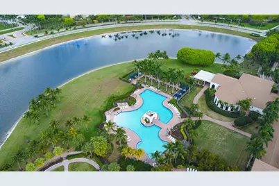 9861 Woodworth Court, Wellington, FL 33414 - Photo 32
