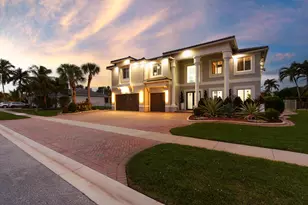 11352 Regatta Ln, Wellington, FL 33449 - Photo 2