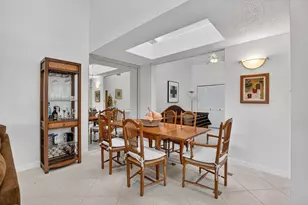 19830 Sawgrass Dr, Boca Raton, FL 33434 - Photo 2