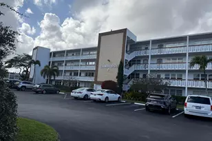 2123 Cambridge F, Deerfield Beach, FL 33442 - Photo 1